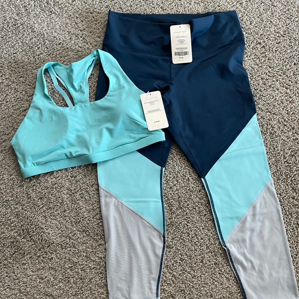 Fabletics leggings and bra set